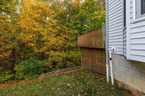 7991 Windsome Ct, Blacklick OH  43004-8104 exterior