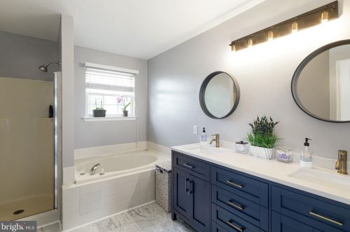 71 Easton Dr, Erial NJ  08081-4345 exterior