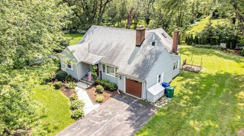 21 Kenwood Cir, Bloomfield, CT 06002-3434