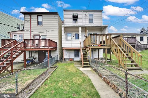 2029 Walnut St, Ashland PA  17921-1611 exterior