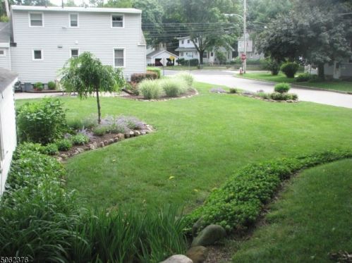 28 Malapardis Rd, Greystone Park, NJ 07950-2507