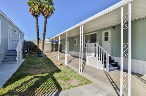 3825 Valley Blvd, Walnut CA  91789-1518 exterior