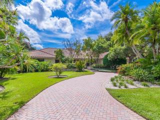 1650 Landings Blvd, Sarasota, FL 34231-3223