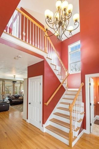 30 Nelson Way, Barre, MA 01005-9707