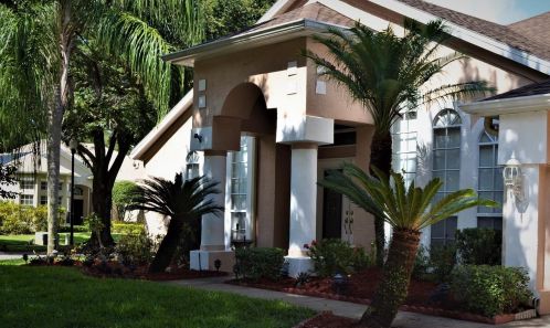 10001 Newington Dr, Orlando, FL 32836-3742