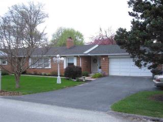 235 Melvale Rd, Yoe, PA 17313-9244