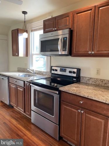 806 Lafayette Blvd, Fredericksburg VA  22401-5615 exterior
