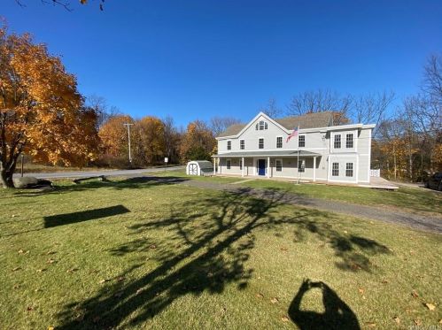 362 Lattintown Rd, Marlborough, NY 12542-5507
