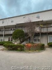 93 Spruce St, Stamford, CT 06902-4926