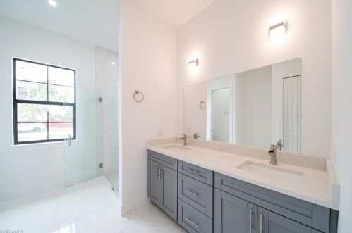 3019 25 St, Lehigh Acres FL 33976-3807 exterior