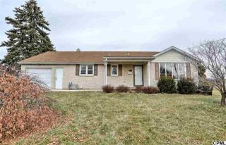 109 Clearview Dr, Shrewsbury, PA 17361-1205