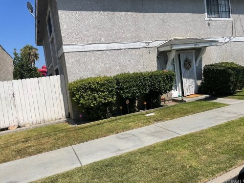 15918 Orchard Ave, Bellflower, CA 90706-3600