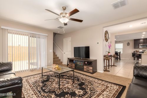 3821 79th Dr, Phoenix AZ  85033-3501 exterior