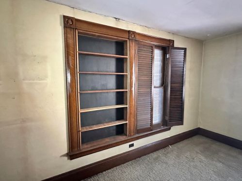 9 Southern Ave, Covington KY  41015-1491 exterior