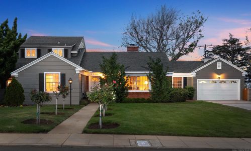 3118 Seville St, San Diego, CA 92110-4739