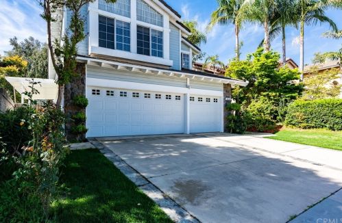 2131 Rancho Hills Dr, Chino Hills, CA 91709-4719