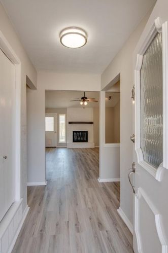 5520 Wood View St, Fort Worth, TX 76180-6634