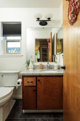 1503 Sierra St, Redwood City CA  94061-2712 exterior