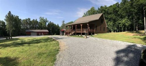 80 Woodward Rd, Golden Pond, KY 42211-8718