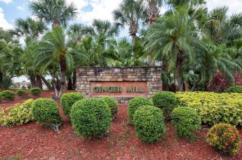 12661 Majorama Dr, Orlando, FL 32837-8518
