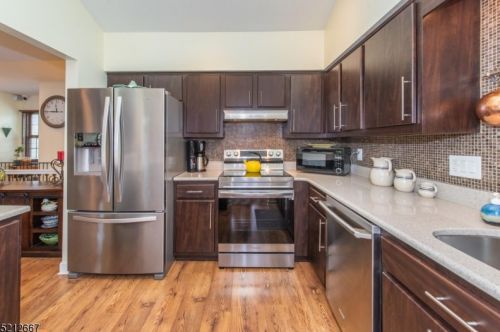 24 Duck Hawk Ct, Hackettstown NJ 07840-3308 exterior