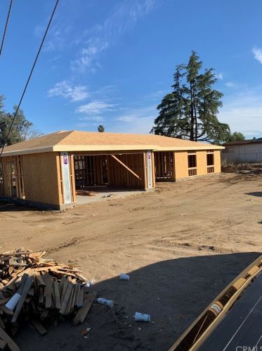 20394 Myron St, Perris, CA 92570-9371