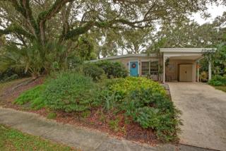 556 Dahlia Ln, Vero Beach FL  32963-1842 exterior