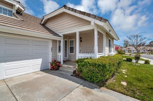 23863 Bennington Dr, Santa Clarita, CA 91354-2607