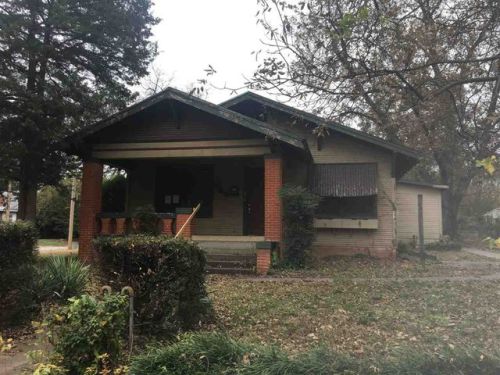 820 A St, Ardmore OK  73401-6844 exterior