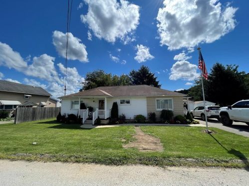 410 Egbert St, Franklin PA  16323-2902 exterior