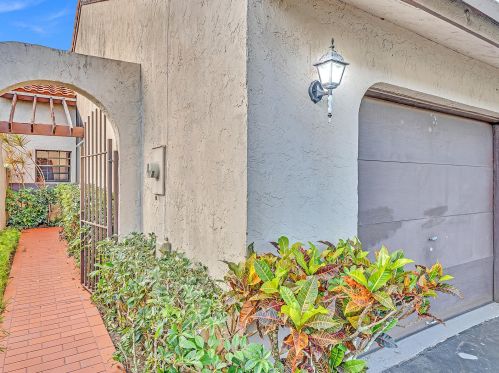 1335 22nd Ave, Delray Beach, FL 33445-2643