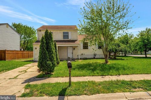 2 Worthy Down Ave, Bear, DE 19701-1628