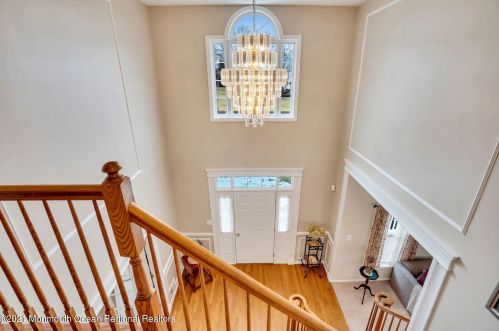 32 Windswept Ln, East Freehold, NJ 07728-8463
