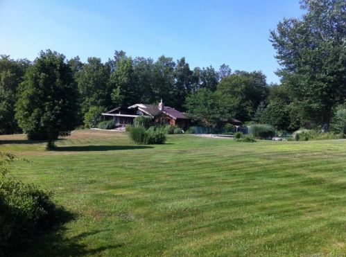 33 Scofield Hill Rd, Washington Depot, CT 06794-1014