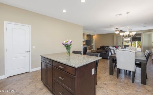 36056 Matthews Dr, San Tan Valley AZ  85143-3549 exterior