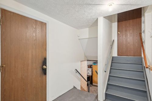 7783 Walnut Creek Dr, Florence KY  41042-2773 exterior