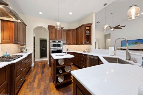 3295 12th Ave, Naples FL  34120-3592 exterior