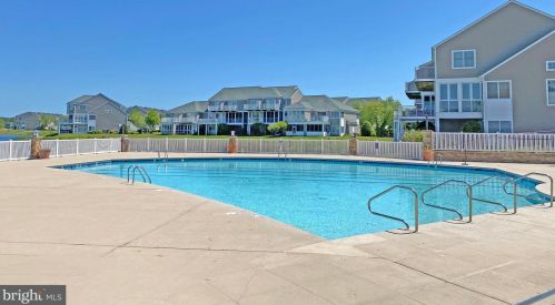 38233 Lake Dr, Selbyville DE  19975-2828 exterior