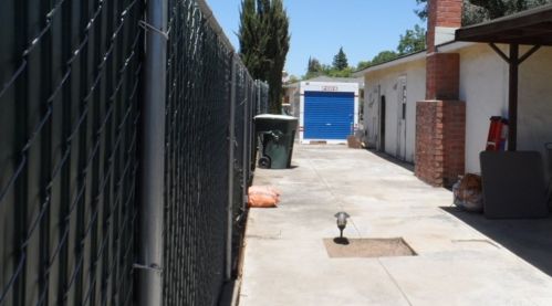 1710 Griffith Ave, Clovis CA  93611-5123 exterior