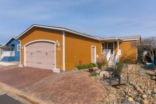 8578 Calais Cir, Sacramento, CA 95828-4651