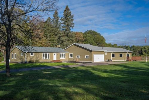 2404 14th Ave, Cameron, WI