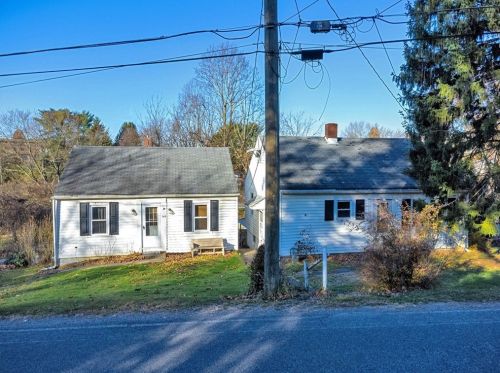 143 Altman Rd, Jeannette, PA 15644-9783