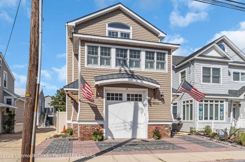 103 Camden Ave, Lavallette NJ  08735-2329 exterior