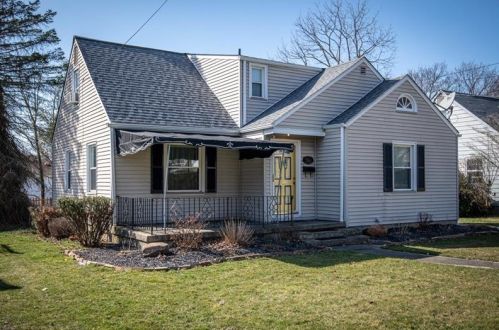 366 Smith Ave, Hermitage, PA 16146-3228