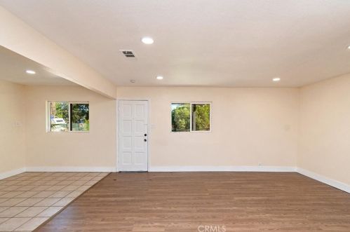 1003 2nd St, San Bernardino, CA 92408-1270