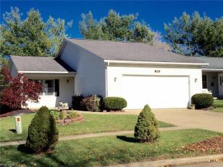 849 Pepperwood Dr, Wooster, OH 44691-1498