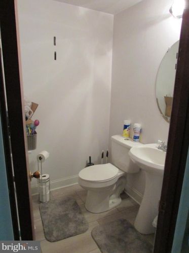 812 Pennbrook Ave, Lansdale PA  19446-3941 exterior