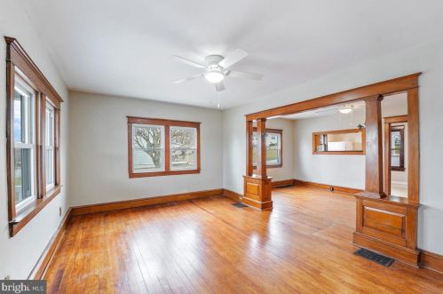 3728 Norwood Ave, Downingtown PA  19335-2048 exterior