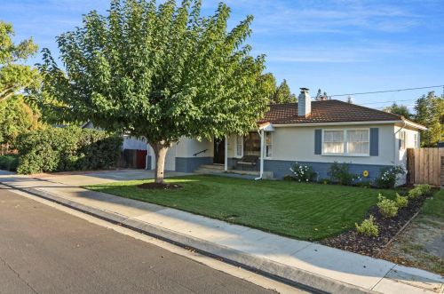 612 Catalina Way, Modesto CA  95350-4213 exterior