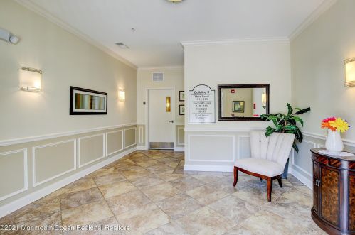109 Magna Carta Dr, Morganville, NJ 07751-5202